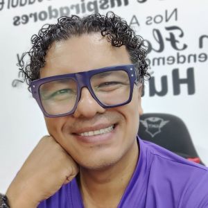 Jonhfer López
